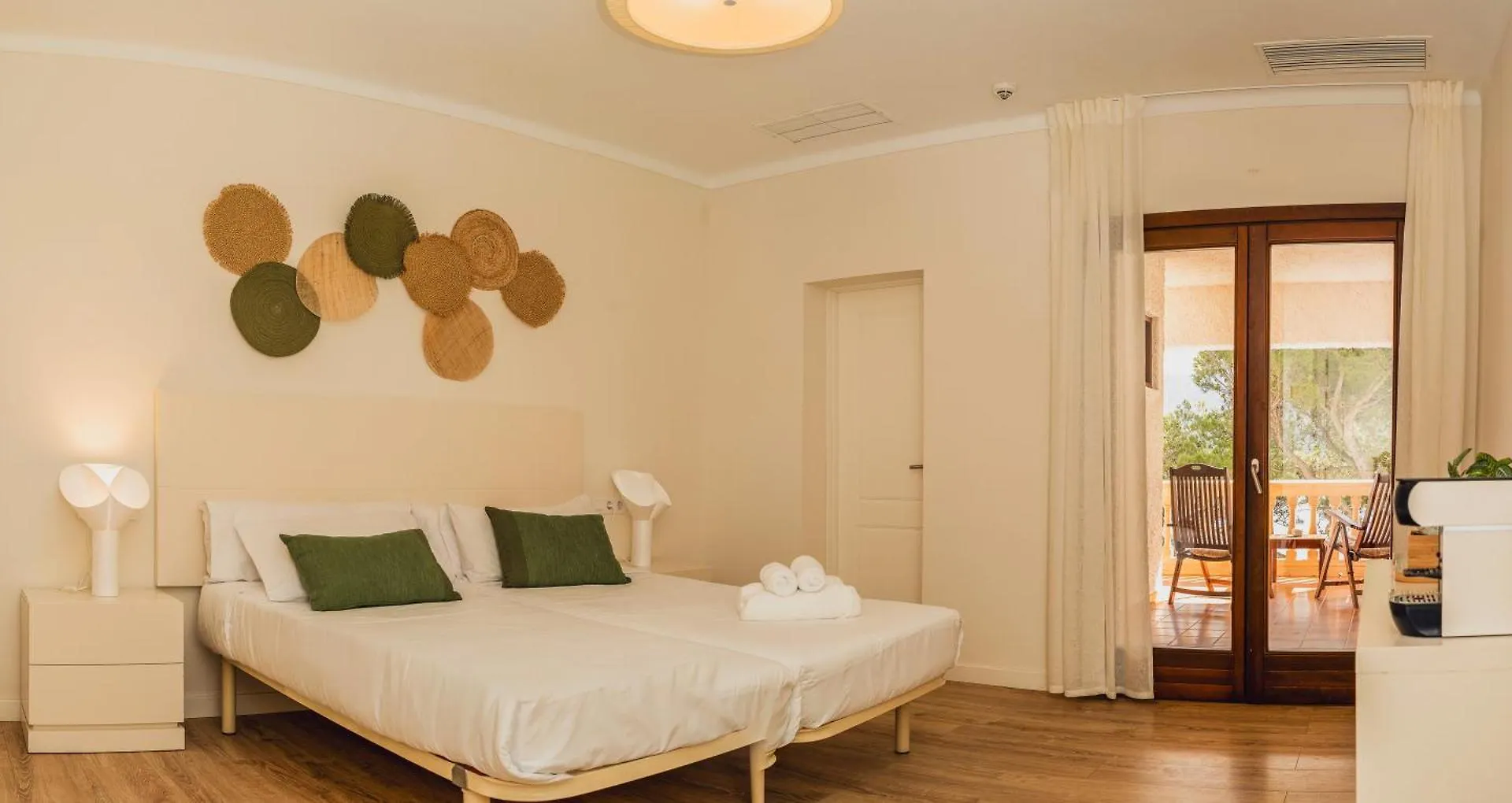 Hostal Boutique Canyamel Feriehus